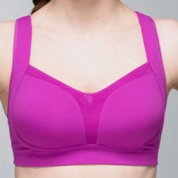 NWOT.Lululemon Ta Ta Tamer II sz 34C fuchsia - Picture 1 of 5